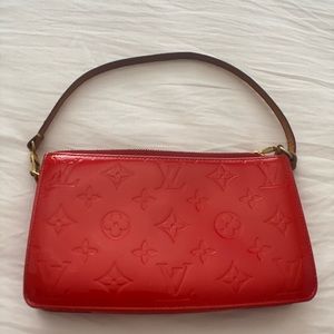 Louis Vuitton purse